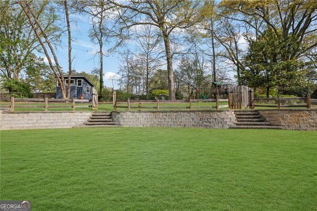 2476 Burnt Leaf Lane, Decatur, GA 30033