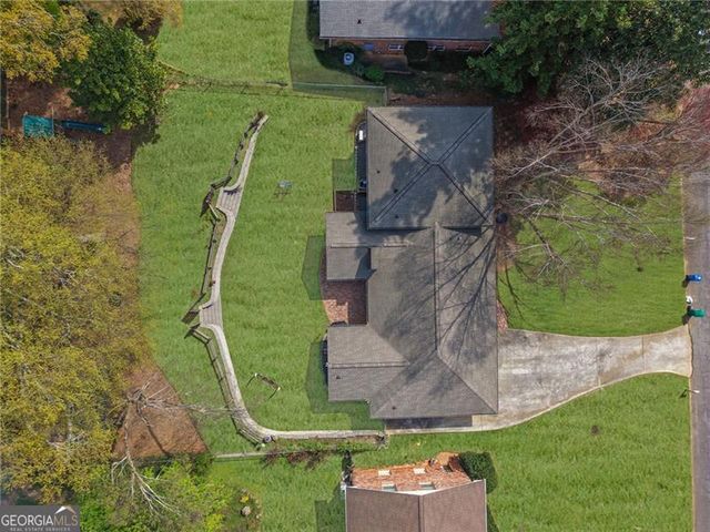 2476 Burnt Leaf Lane, Decatur, GA 30033