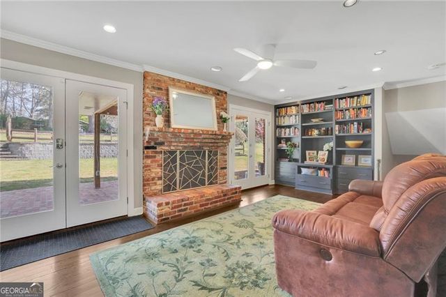 2476 Burnt Leaf Lane, Decatur, GA 30033