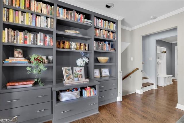 2476 Burnt Leaf Lane, Decatur, GA 30033