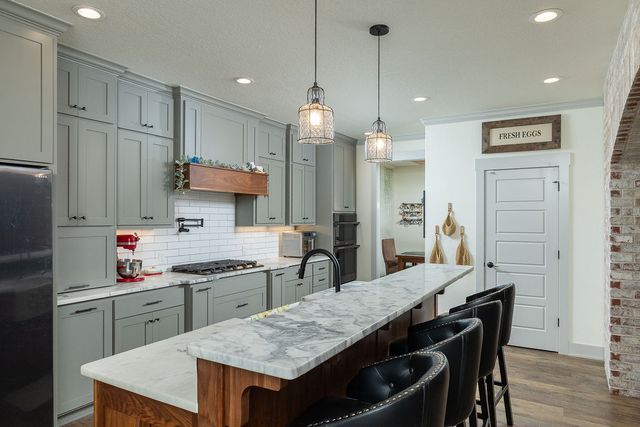 1860 Upper Mill Creek Road, Noel, MO 64854
