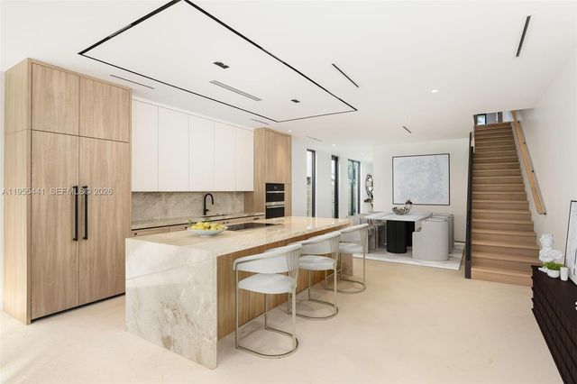 3144 Elizabeth St, Coconut Grove, FL 33133