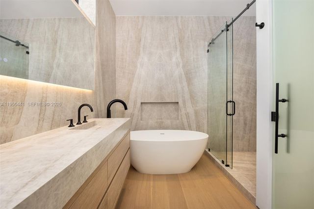 3144 Elizabeth St, Coconut Grove, FL 33133