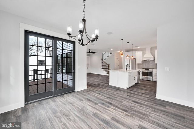 4 PINE TREE DR, New Cumberland, PA 17070