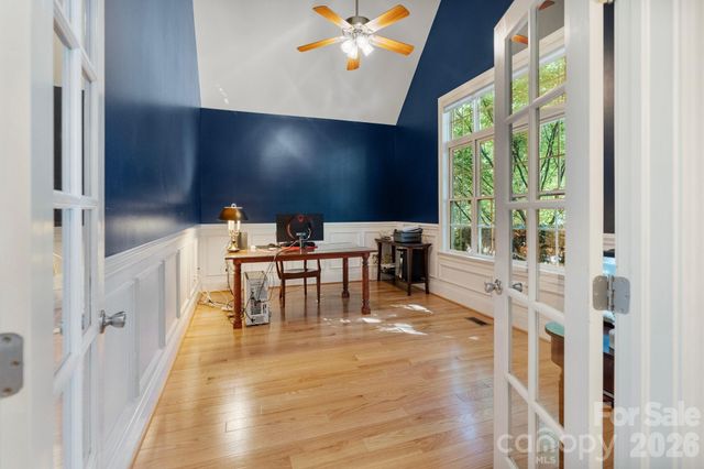 108 Broadview Circle, Mooresville, NC 28117