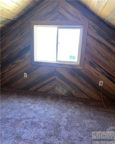 422.5 Platt AVENUE N, Red Lodge, MT 59068