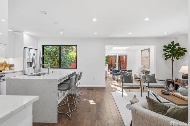 559 27th Street 2, San Francisco, CA 94131