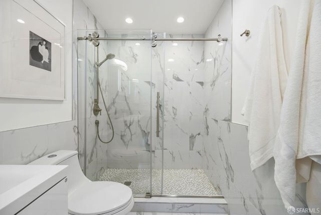 559 27th Street 2, San Francisco, CA 94131