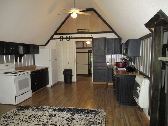 2611 Ute Ct, Nunnelly, TN 37137