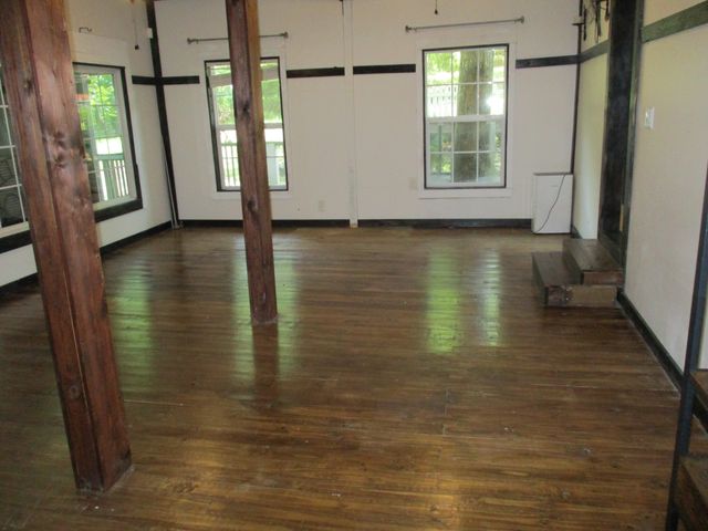 2611 Ute Ct, Nunnelly, TN 37137