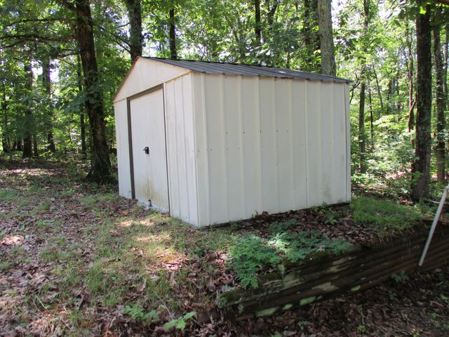 2611 Ute Ct, Nunnelly, TN 37137