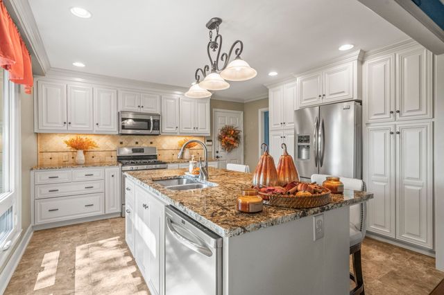 5629 Highland Way, Nashville, TN 37211