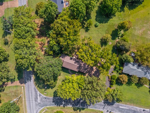 5629 Highland Way, Nashville, TN 37211