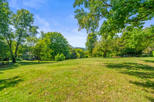 5629 Highland Way, Nashville, TN 37211