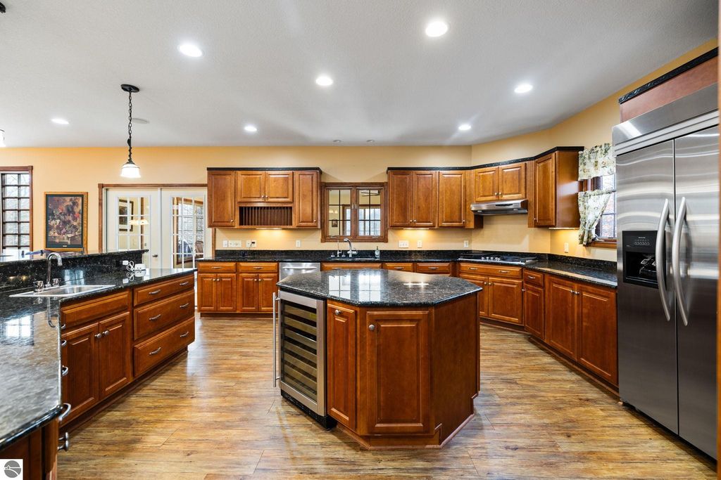 Image 10 of property listing at 15445 Holly Drive, Thompsonville, MI 49683