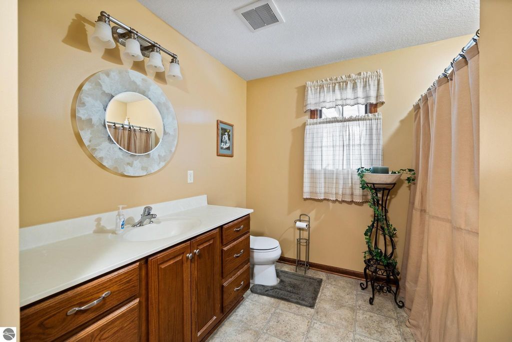 Image 24 of property listing at 15445 Holly Drive, Thompsonville, MI 49683