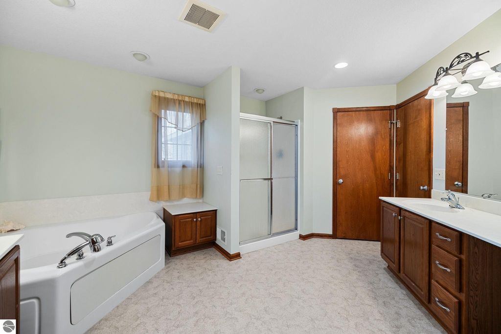 Image 35 of property listing at 15445 Holly Drive, Thompsonville, MI 49683