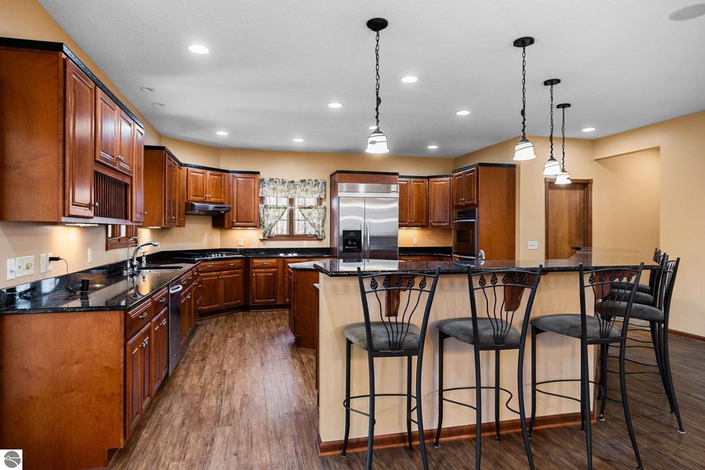 Image 7 of property listing at 15445 Holly Drive, Thompsonville, MI 49683