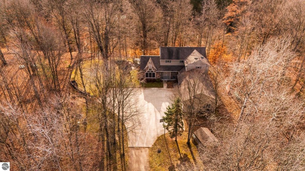 Image 76 of property listing at 15445 Holly Drive, Thompsonville, MI 49683