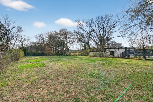 5510 Jernigan LN, Murfreesboro, TN 37129