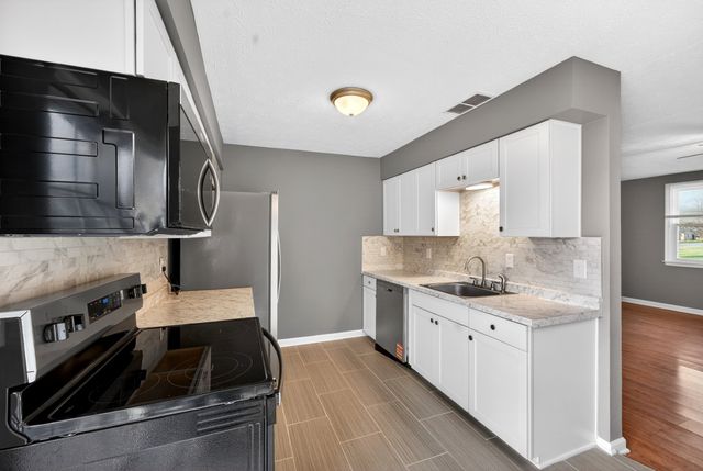 5510 Jernigan LN, Murfreesboro, TN 37129