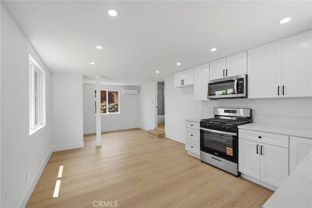 939 W 8th, San Bernardino, CA 92411