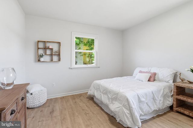 2815 ATLANTIC AVE, Bensalem, PA 19020