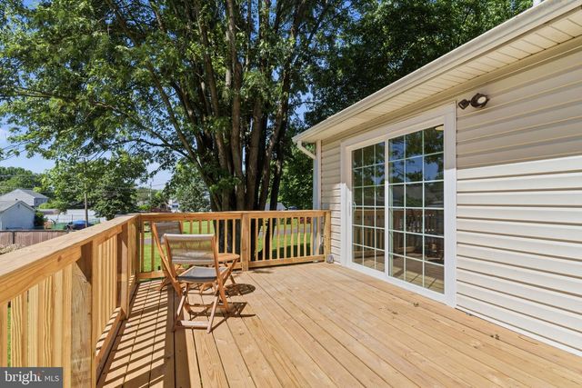 2815 ATLANTIC AVE, Bensalem, PA 19020