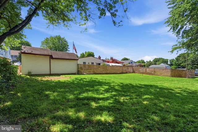 2815 ATLANTIC AVE, Bensalem, PA 19020