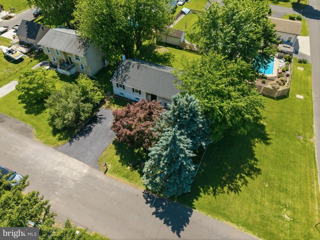 2815 ATLANTIC AVE, Bensalem, PA 19020