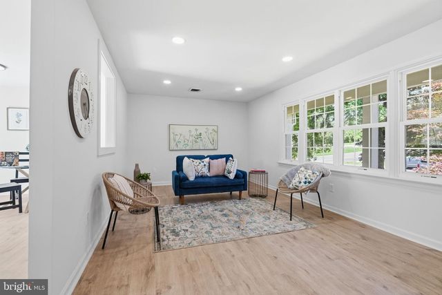 2815 ATLANTIC AVE, Bensalem, PA 19020