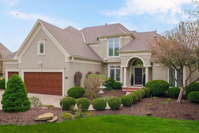 26442 W 110th Terrace, Olathe, KS 66061