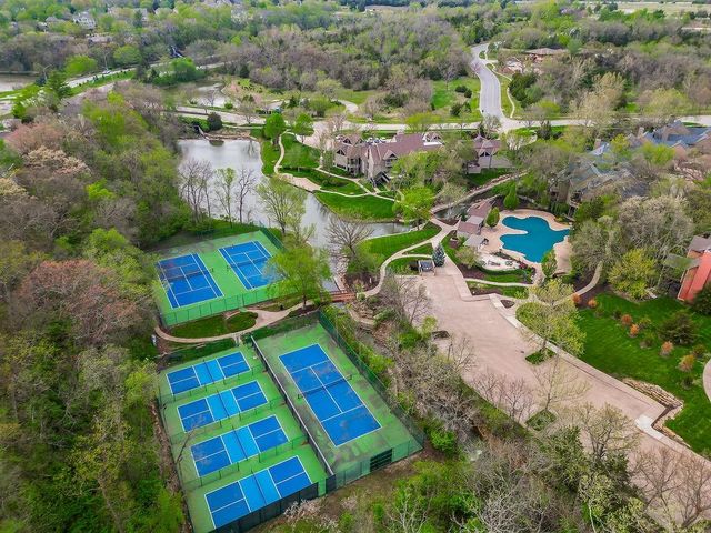 26442 W 110th Terrace, Olathe, KS 66061