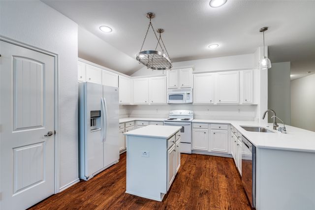 1097 Oakbrook Street, Prosper, TX 75078