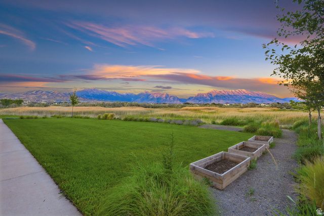 866 N PEARL DR, Lehi, UT 84048