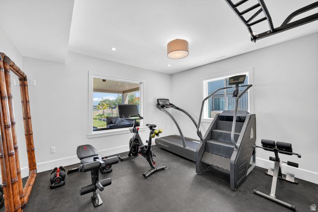 866 N PEARL DR, Lehi, UT 84048