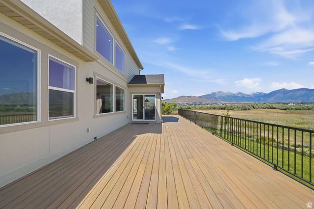 866 N PEARL DR, Lehi, UT 84048