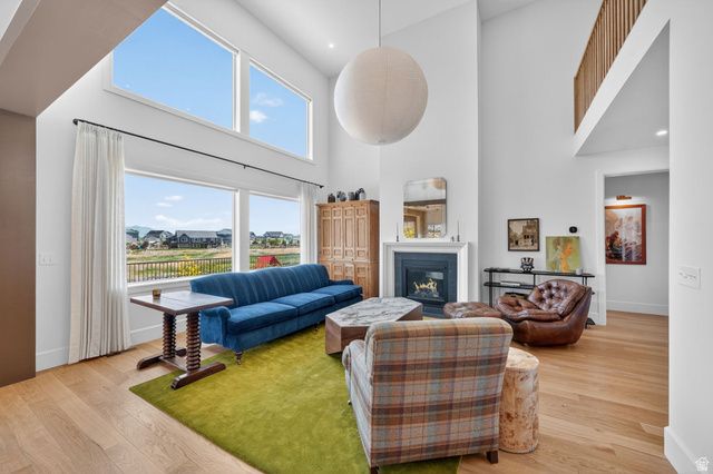 866 N PEARL DR, Lehi, UT 84048