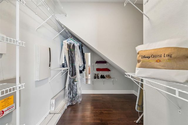 4910 SKY BLUE DRIVE, Lutz, FL 33558