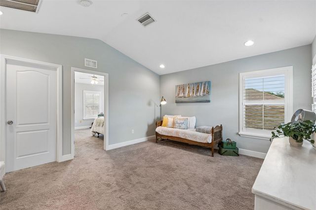 4910 SKY BLUE DRIVE, Lutz, FL 33558