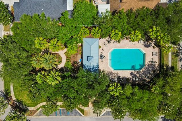 4910 SKY BLUE DRIVE, Lutz, FL 33558