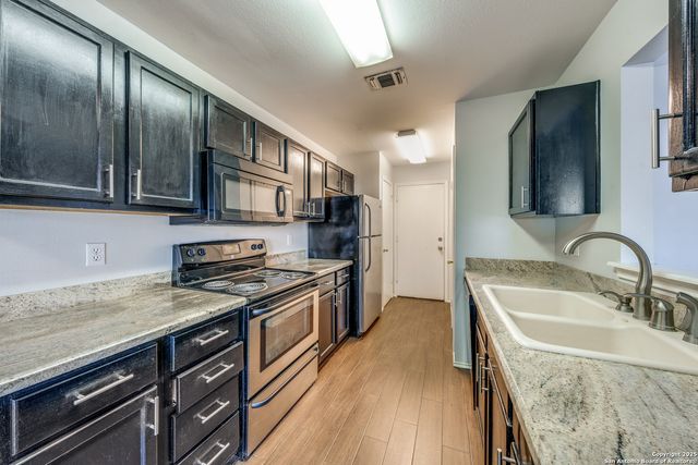 8006 GALAWAY BAY, San Antonio, TX 78240