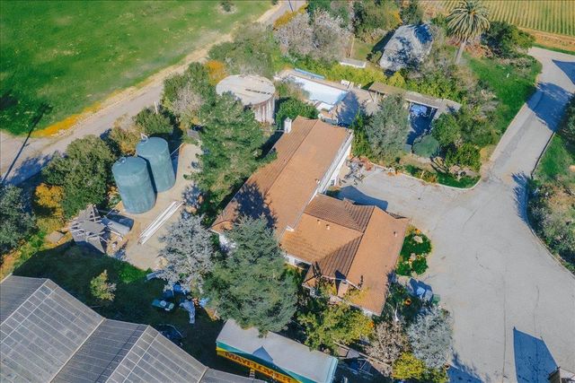 371 Calabasas Road, Watsonville, CA 95076