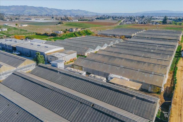 371 Calabasas Road, Watsonville, CA 95076