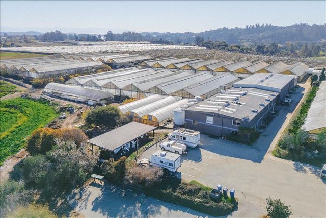 371 Calabasas Road, Watsonville, CA 95076