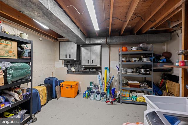 37 MARWOOD CT, Rockville, MD 20850