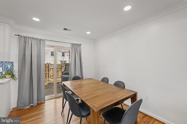 37 MARWOOD CT, Rockville, MD 20850