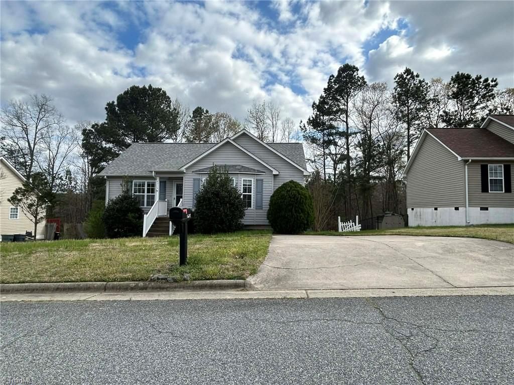 4715 Beckel Road, Winston-salem, NC 27127
