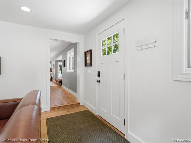 10435 Spring Street, Fenton, MI 48430