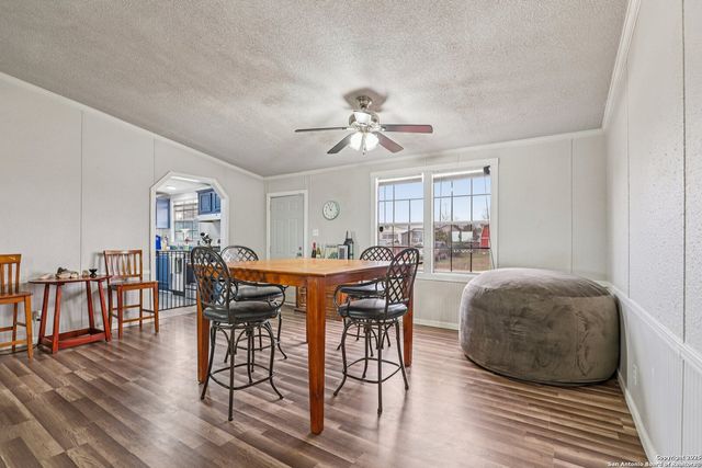 1123 Debbie, Marion, TX 78124